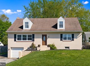 413 Delp Rd, Lancaster, PA 17601