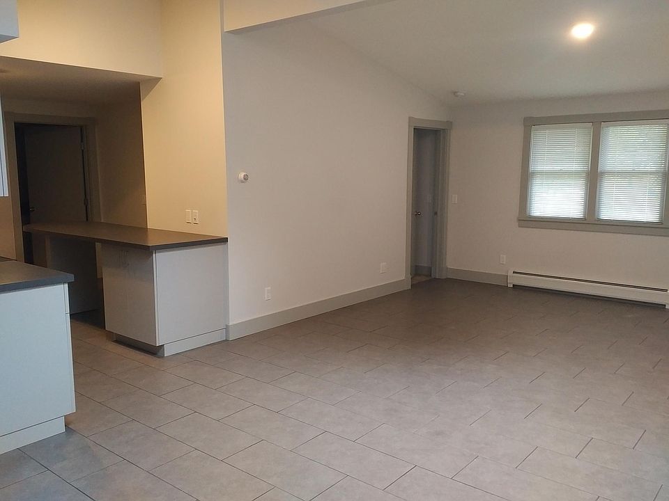 main living and/or dinning w/ skylight above