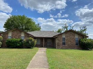 1406 Blackwell Dr, Irving, TX 75061