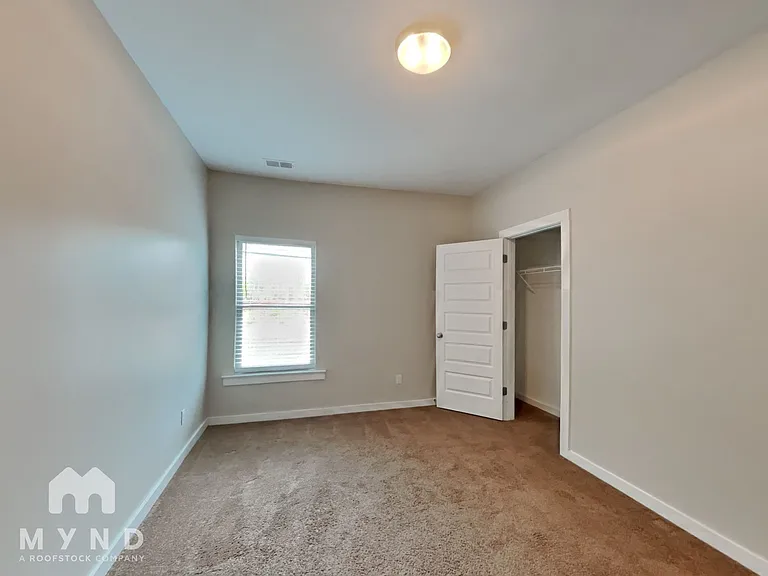 15674 Capstone Blvd — Photo 16