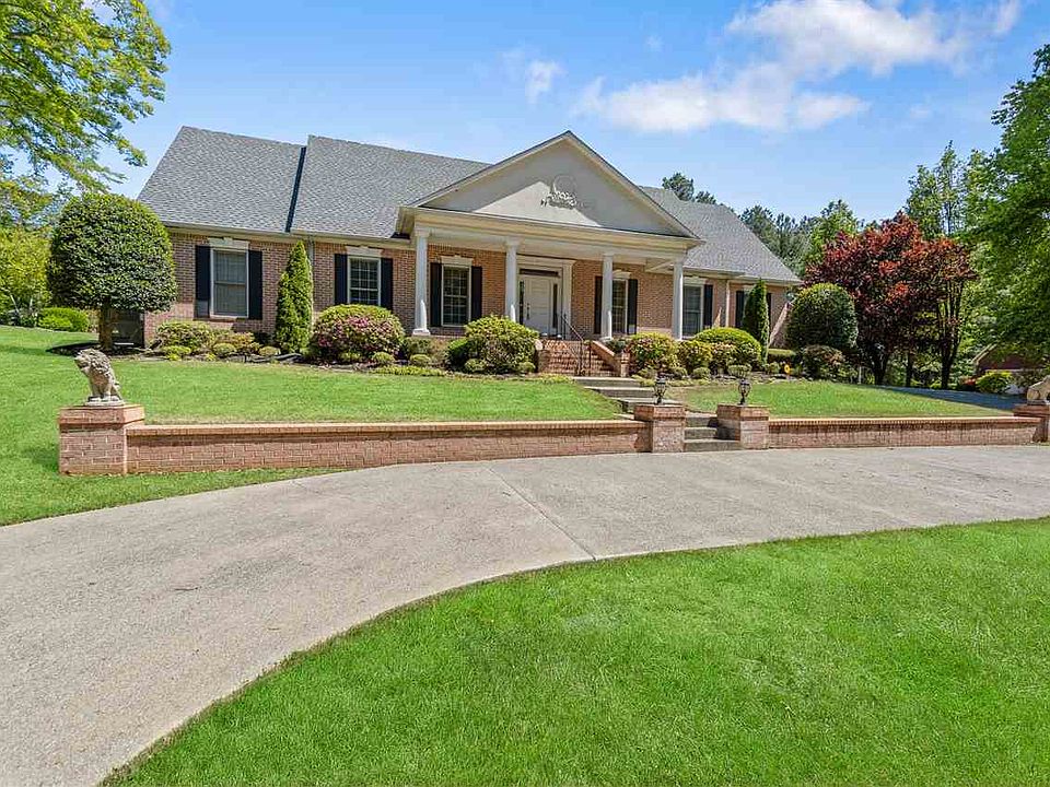 1st image of 30 Forest Downs Dr