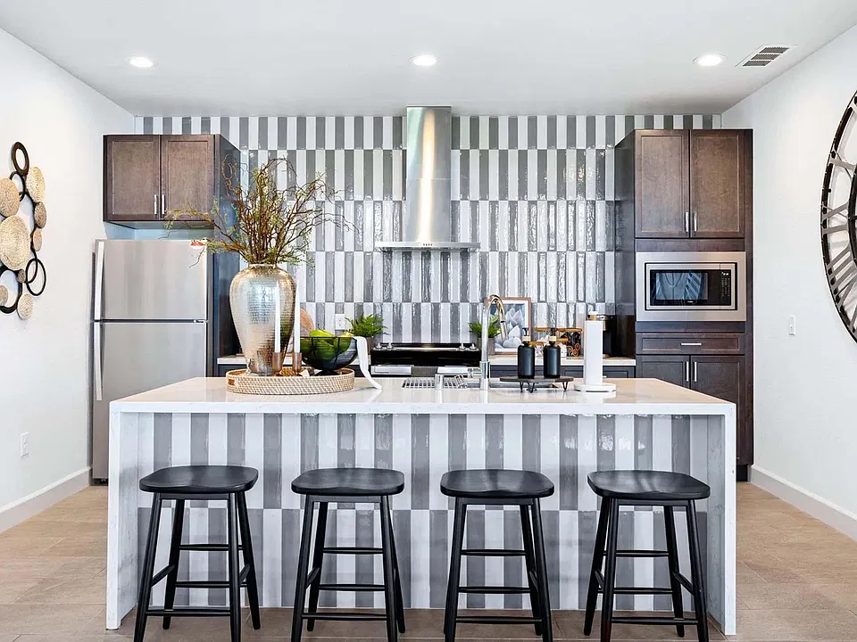 The Orchards Apartment Homes