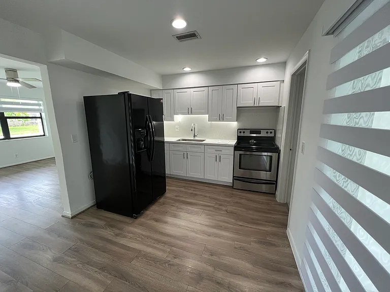 9451 SW 51st Ct — Photo 9