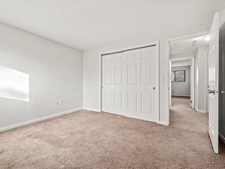 347 Oakland St #47 — Photo 17