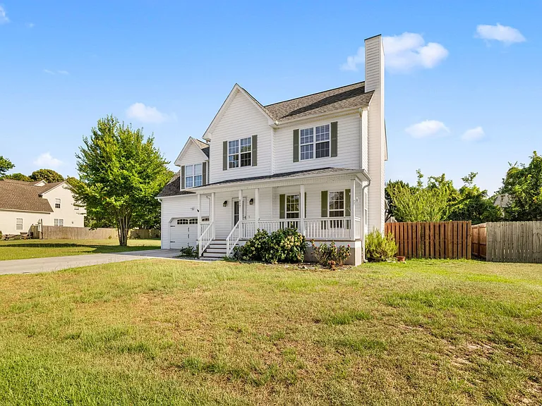 217 Derby Downs Dr — Photo 46