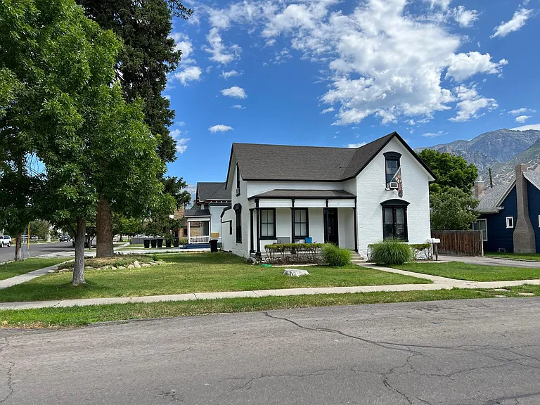 211 E 100 N #3 — Photo 2