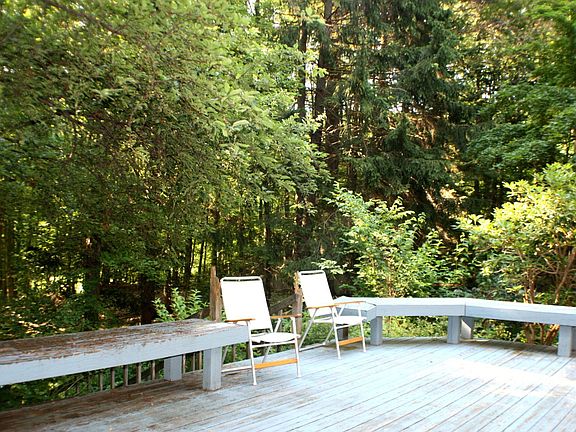 Large Deck