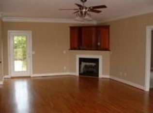 4855 Sartin Rd, Burlington, NC 27217