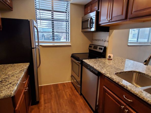 12512 E Cornell Ave APT 103