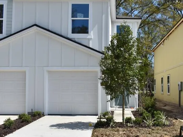 2731 IRON ROCK Court, Jacksonville, FL 32254