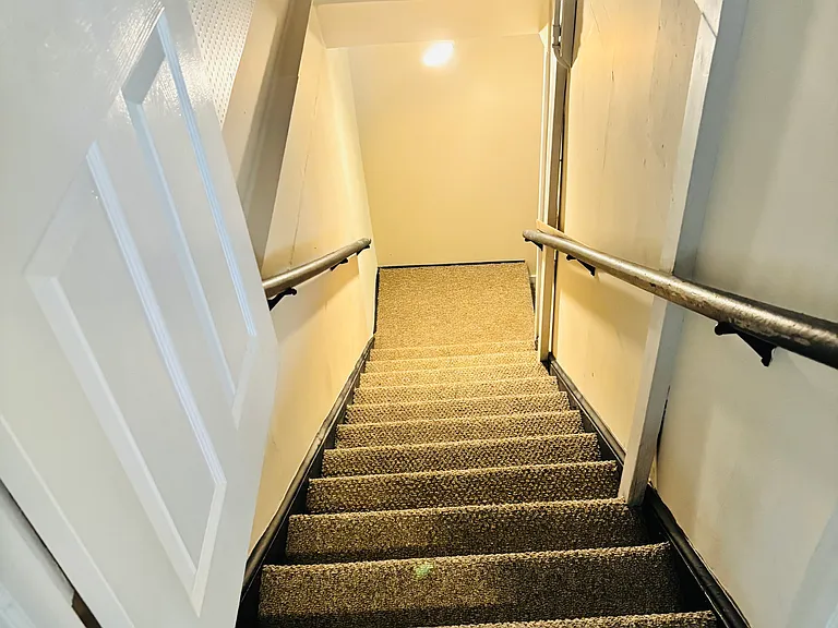 1470 Central Dr — Photo 12