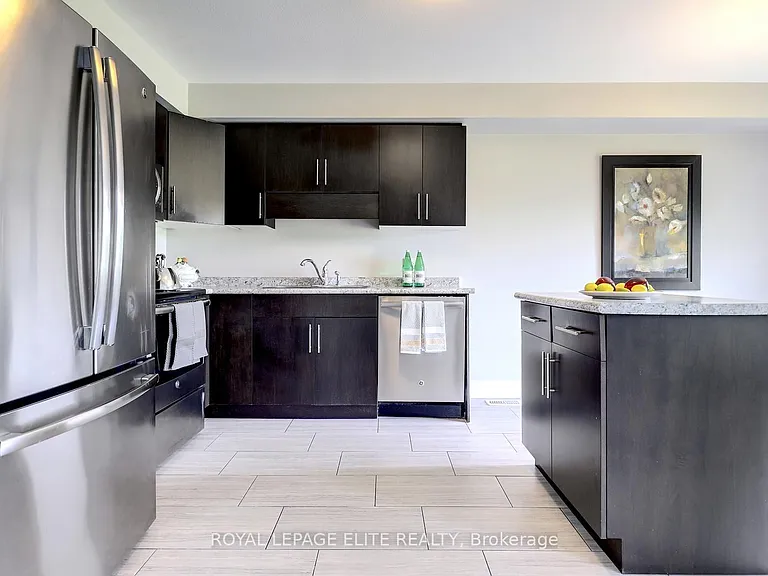 8025 Cole Ct — Photo 14