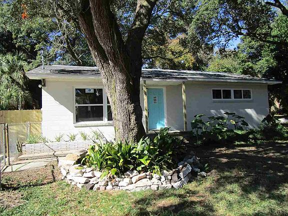 2nd image of 239 N Citrus St