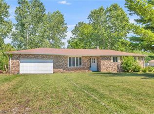 8935 Oberlin Rd, Elyria, OH 44035