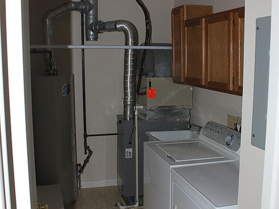 5th image of 35743 Castlewood Ct #102
