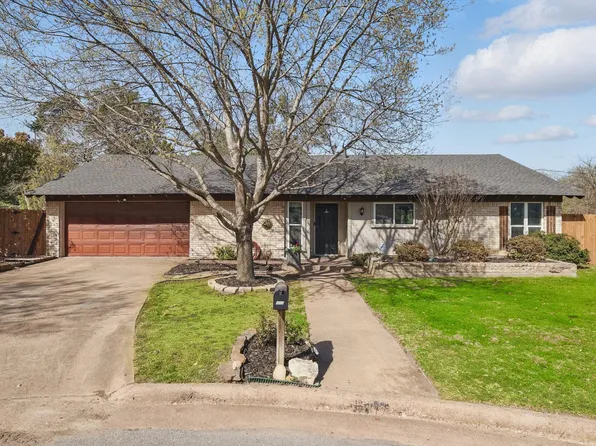 304 Westview Ter, Midlothian, TX 76065