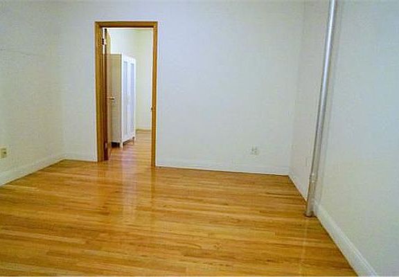 5th image of 1692 2nd Ave #5