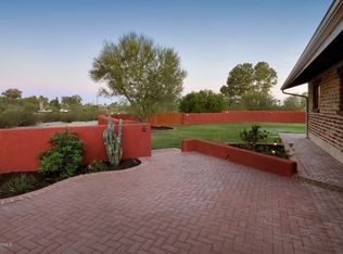 6552 E Shepherd Hls, Tucson, AZ 85710