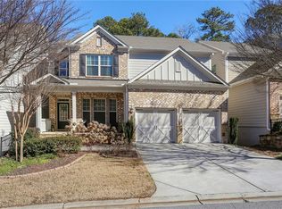 1280 Roswell Manor Cir, Roswell, GA 30076
