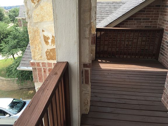 Upper balcony 5