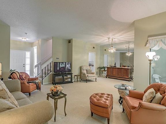 5th image of 3041 Landmark Blvd APT 903