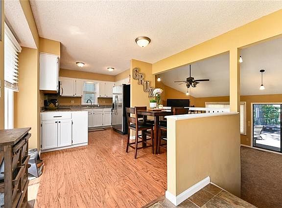 2nd image of 4604 Locust Ave