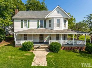 116 W Persimmon St, Youngsville, NC 27596