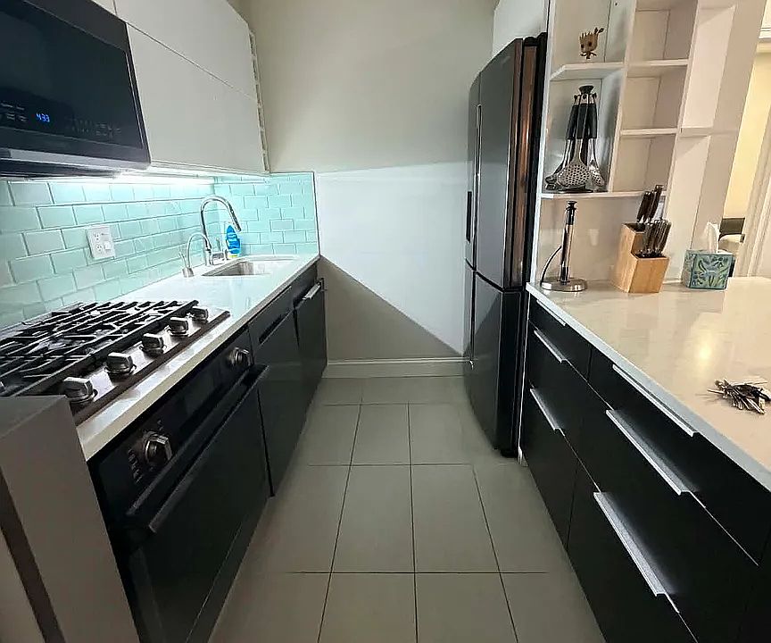 1st image of 80 Elizabeth St APT 6N