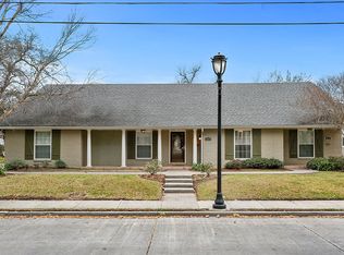 818 Huey P Long Ave, Gretna, LA 70053
