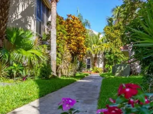 5218 NE 6th Ave, Fort Lauderdale, FL 33334