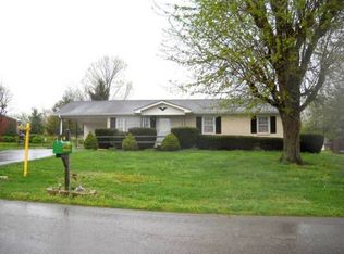 104 Edgewood Dr, Stanford, KY 40484