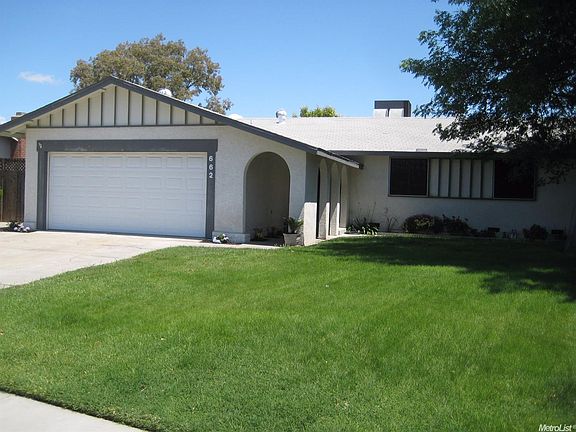 2nd image of 662 Meadowlark Ave