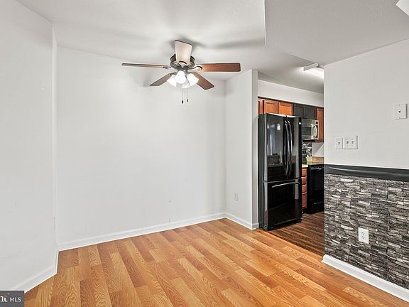 4th image of 11256 Torrie Way APT L