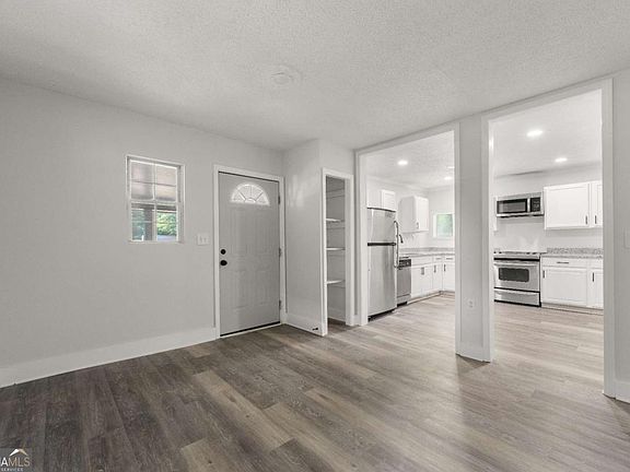 4th image of 4755 Kent Rd