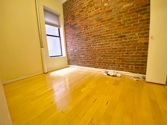 5th image of 442 3rd Ave #2A