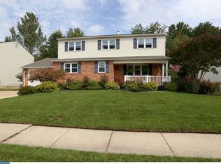 28 Spectrum Dr, Newark, DE 19713