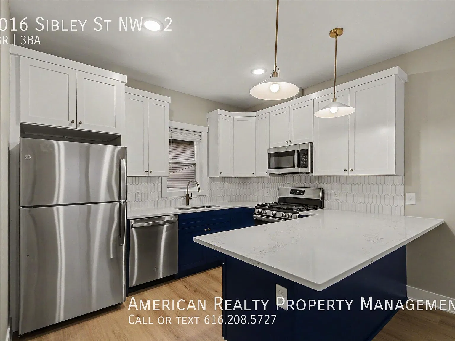 3 bed, 2.5 bath, 1450 sqft, $2,300 — Photo 3