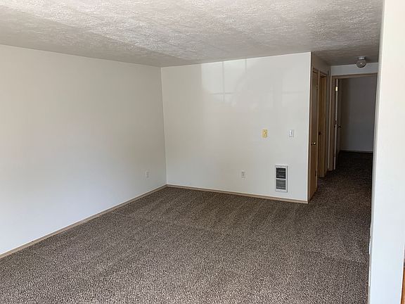 5th image of 110-185 N 9th St #155