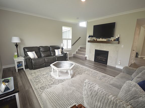 5th image of 4204 Ferndale Ln