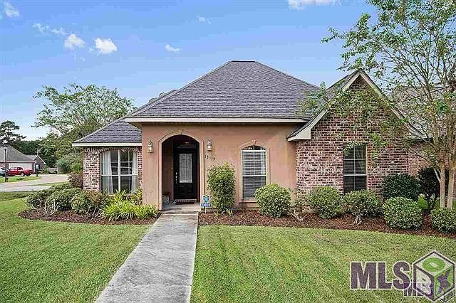 1st image of 13059 Robin Dr