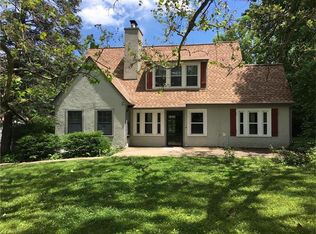 5611 Newton St, Overland Park, KS 66202