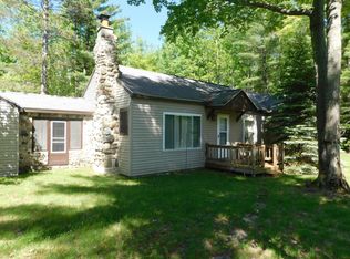 590 Algonquin Trl, Mio, MI 48647