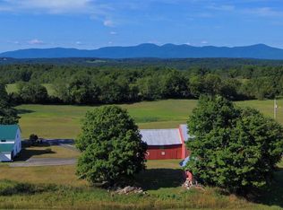 764 Hillcrest Rd, Hannacroix, NY 12087