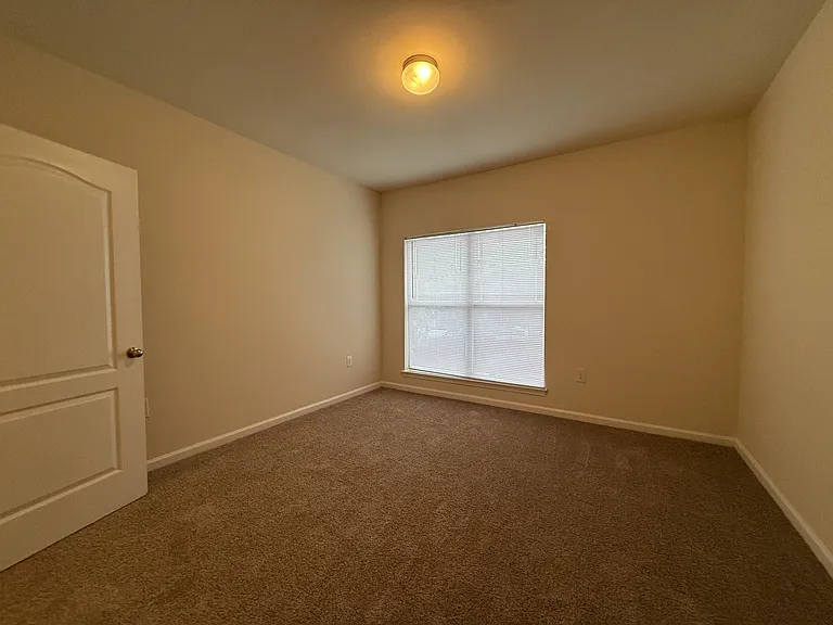 Wesley Kensington Apartments at Stonecrest — Photo 246