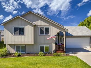 18609 E 11th Ave, Greenacres, WA 99016