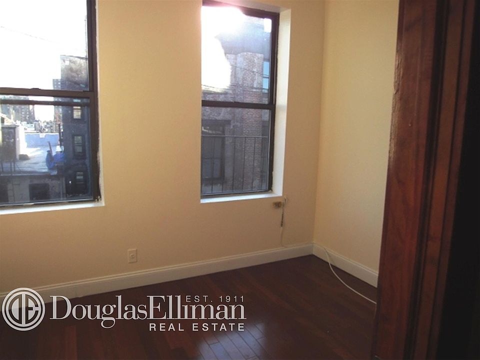 2nd image of 256 E 10th St APT 3F