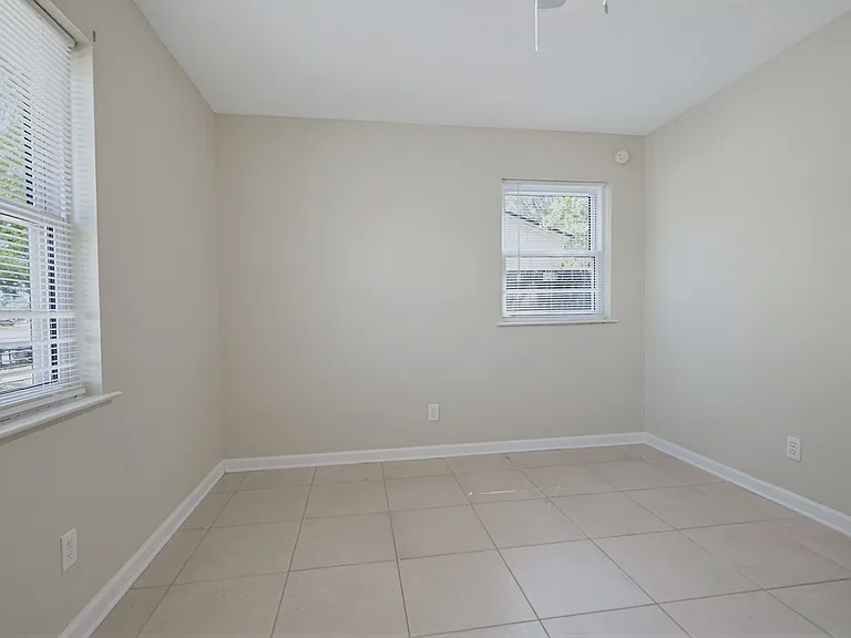 5471 Buena Vista Ave — Photo 15