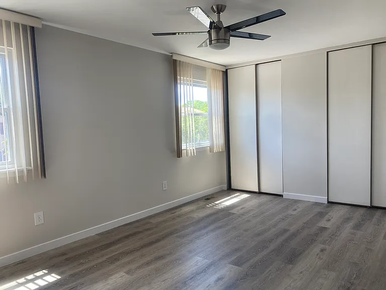 1549 Stoney Ln #A — Photo 2