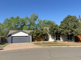 8504 Knoxville Ave, Lubbock, TX 79423