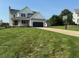 4201 W Candy Apple Ct, New Middletown, OH 44442